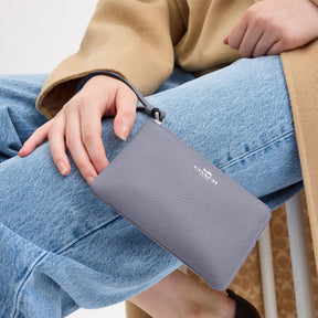 Corner Zip Wristlet