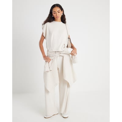 Cream Grown On Sleeve Pleat Top