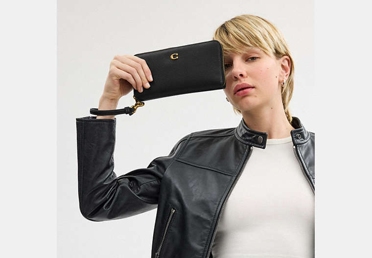 Essential Continental Wallet