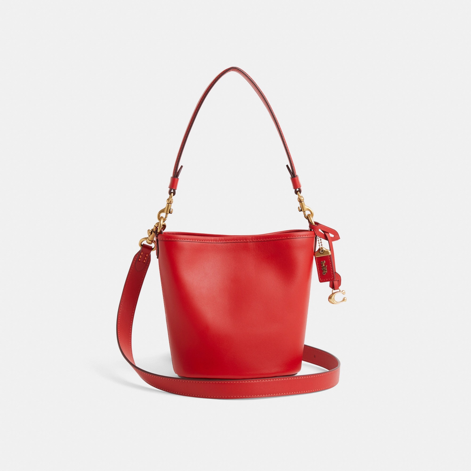 Restored Dakota Bucket Bag 16
