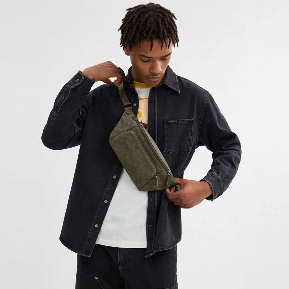 League Belt Bag In Signature Canvas Jacquard