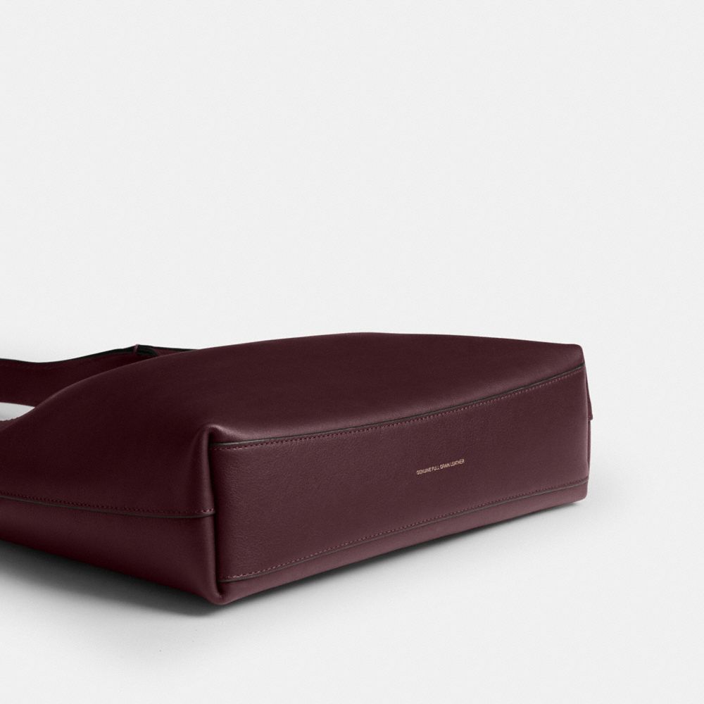 Brooklyn Shoulder Bag 28