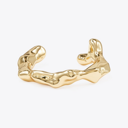 Curiosity Coral Cuff