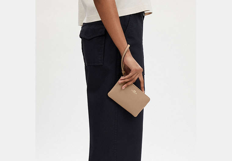 Corner Zip Wristlet