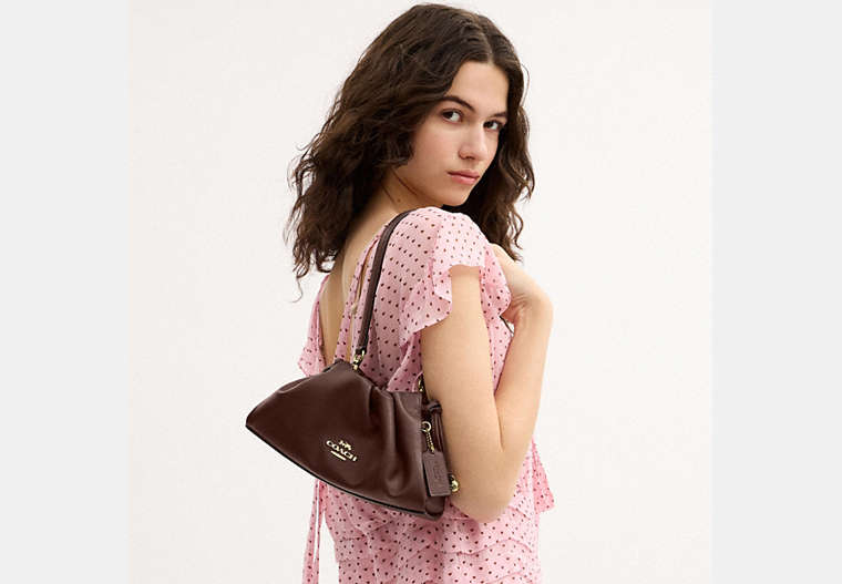 Faye Shoulder Bag