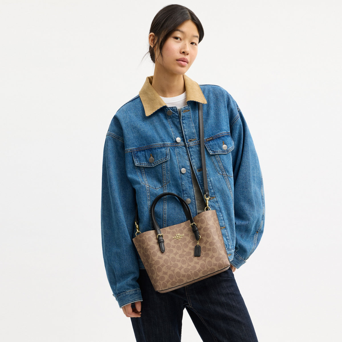 Mollie Tote Bag 25 In Signature Canvas