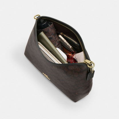 Laurel Shoulder Bag With Pockets In Loved Leather
