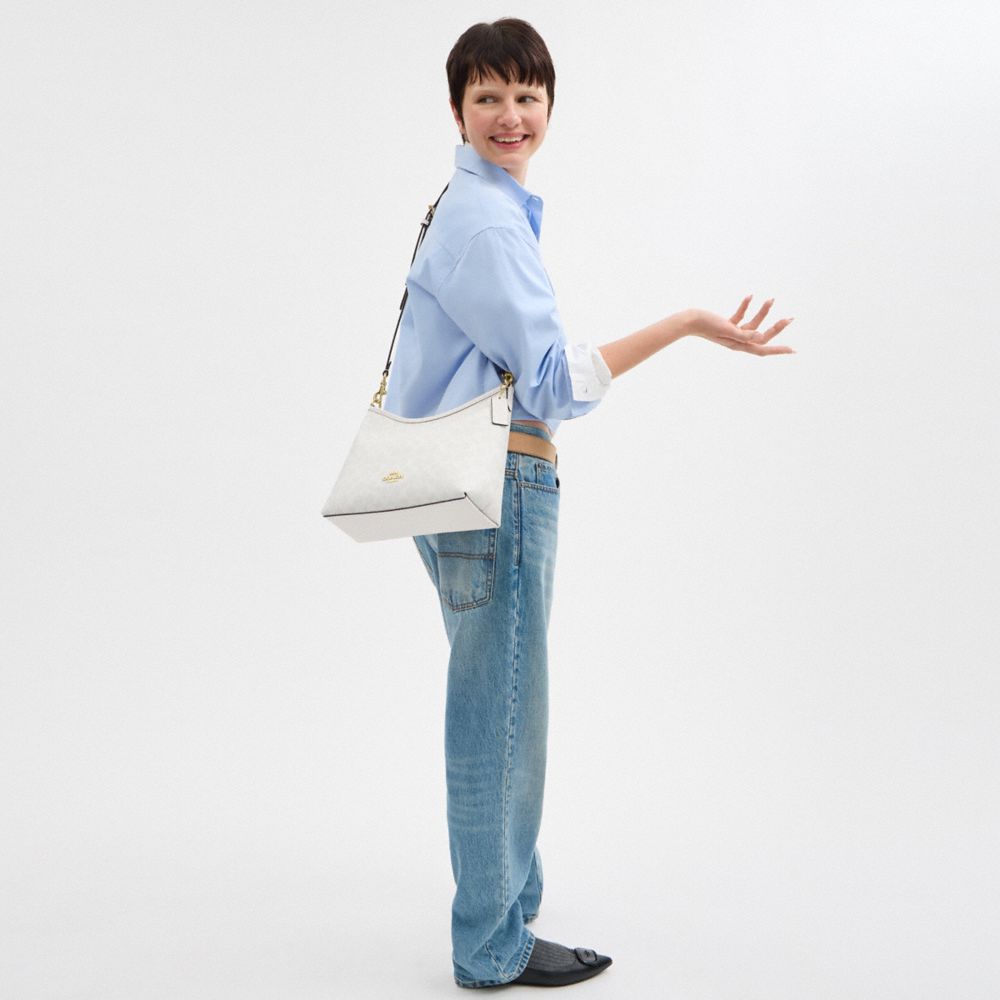 Laurel Shoulder Bag In Signature Canvas