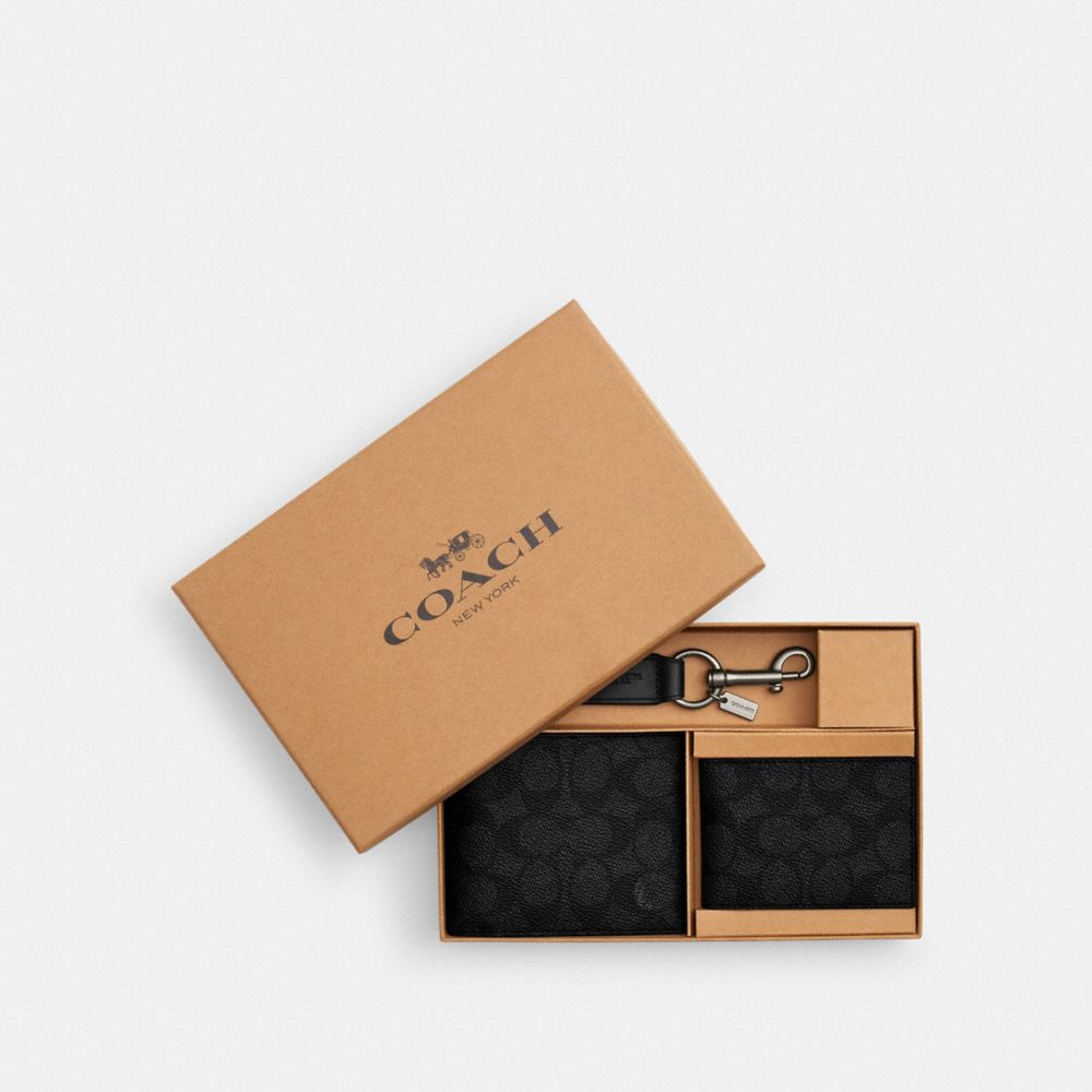 Boxed 3 In 1 Wallet Gift Set In Signature Canvas