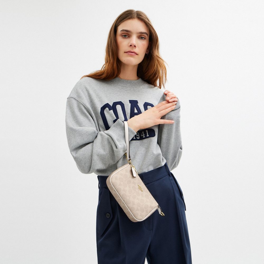 Nolita 19 In Signature Canvas