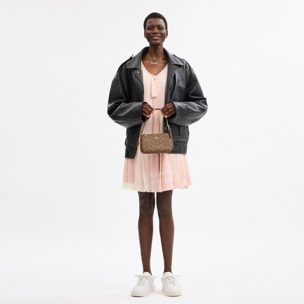 Nolita 19 In Signature Canvas