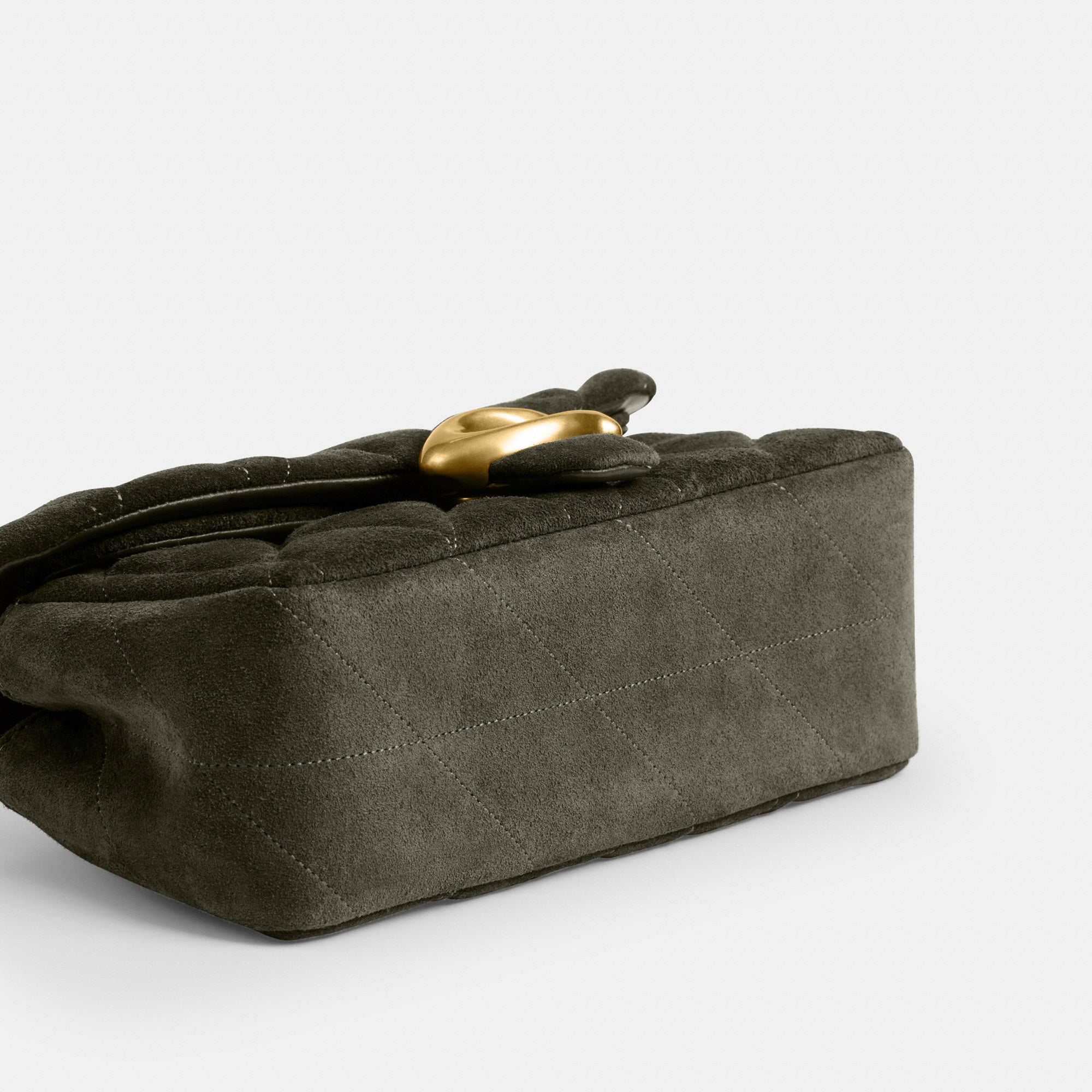 Tabby Shoulder Bag 20 With Quilting