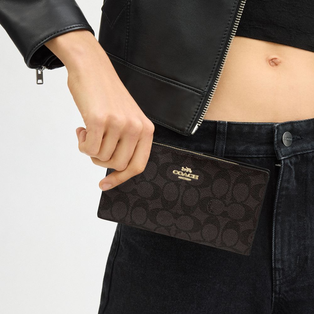 Slim Zip Wallet In Signature Canvas