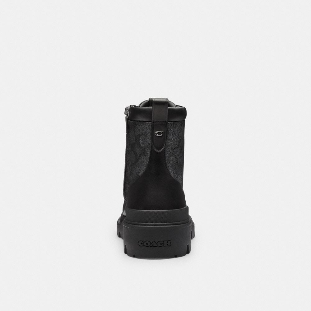 Connor Boot In Signature Canvas