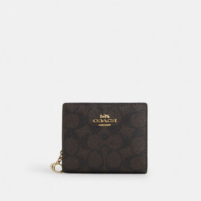 Snap Wallet In Signature Canvas