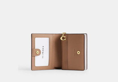 Snap Wallet In Signature Canvas