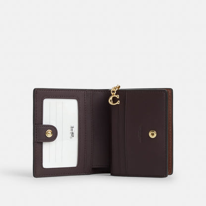 Snap Wallet In Signature Canvas