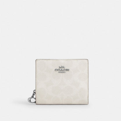 Snap Wallet In Signature Canvas