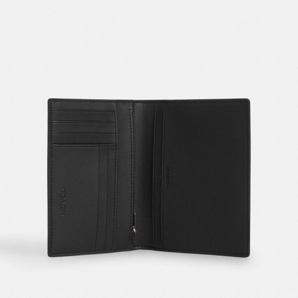 Passport Card Case In Signature Canvas With Patches