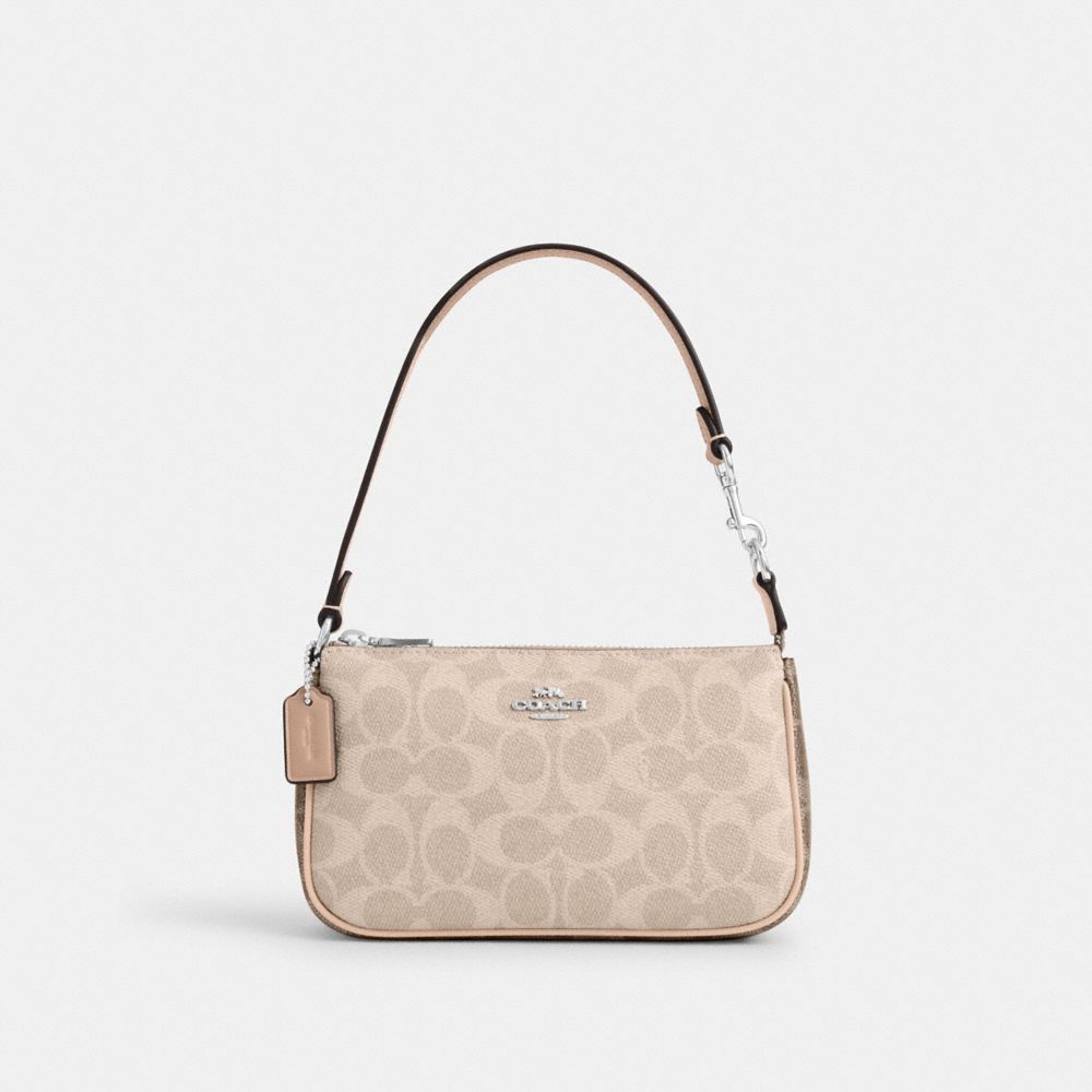Nolita 19 In Blocked Signature Canvas