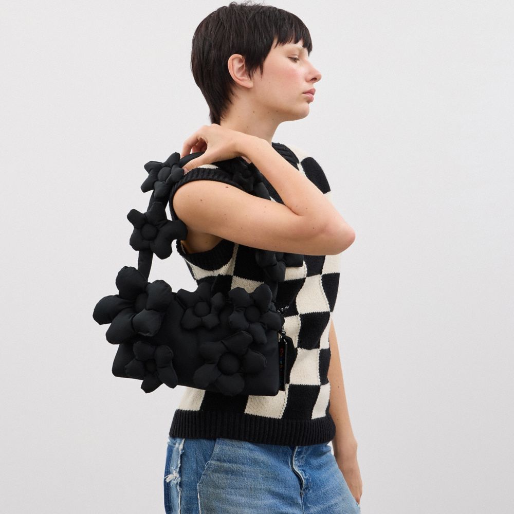 Coachtopia Loop Shoulder Bag With Floral Appliqué