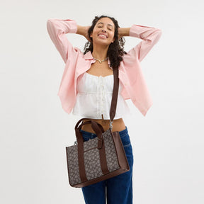 Smith Tote Bag In Signature Jacquard