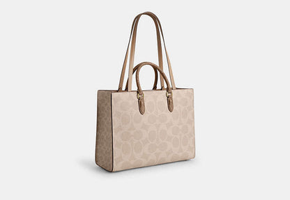 Maggie Tote Bag In Blocked Signature Canvas
