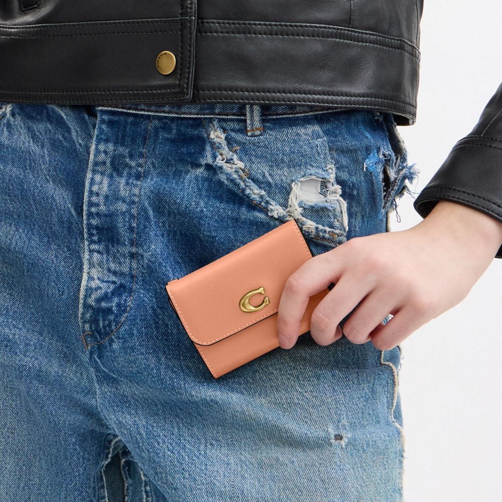 Essential Card Holder Wallet