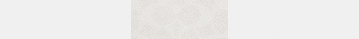 Large Corner Zip Wristlet In Signature Canvas
