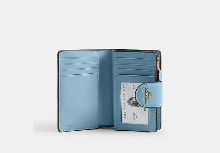 Medium Corner Zip Wallet In Signature Leather