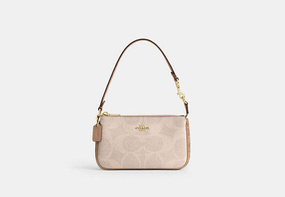 Nolita 19 In Blocked Signature Canvas