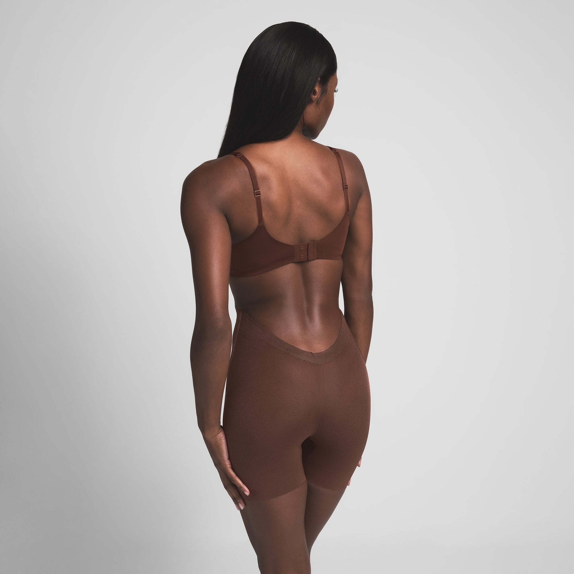 Sheer Sculpt Low Back Short