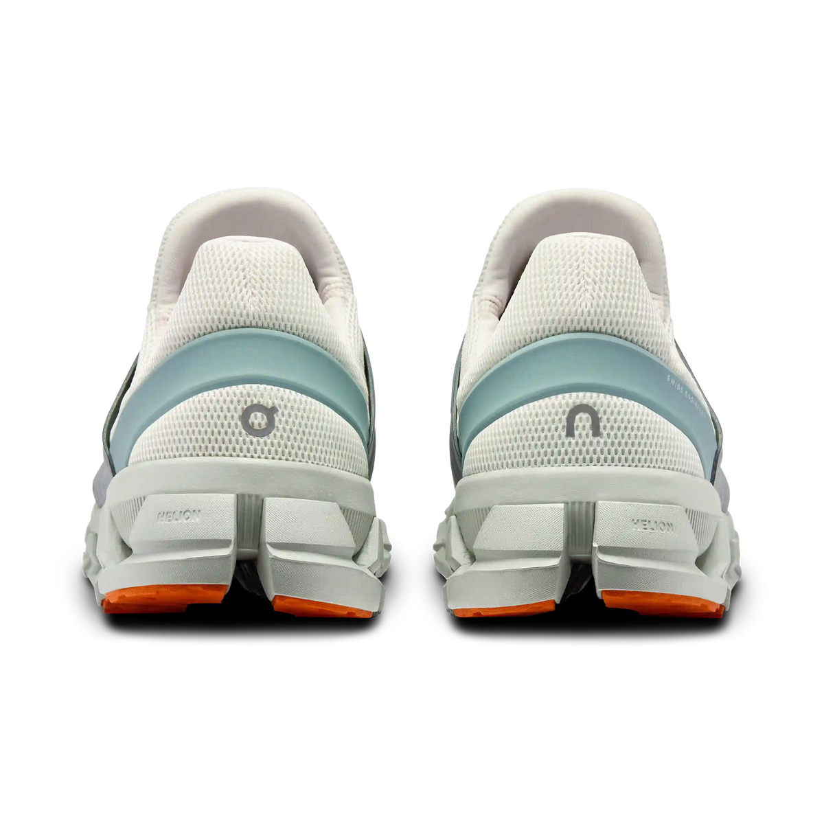 Cloud Swift 3 AD Ivory Mineral On Running