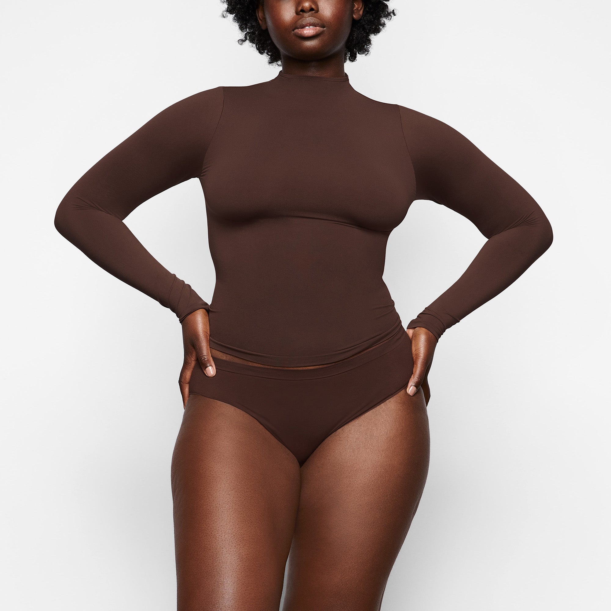 Soft Smoothing Seamless Brief