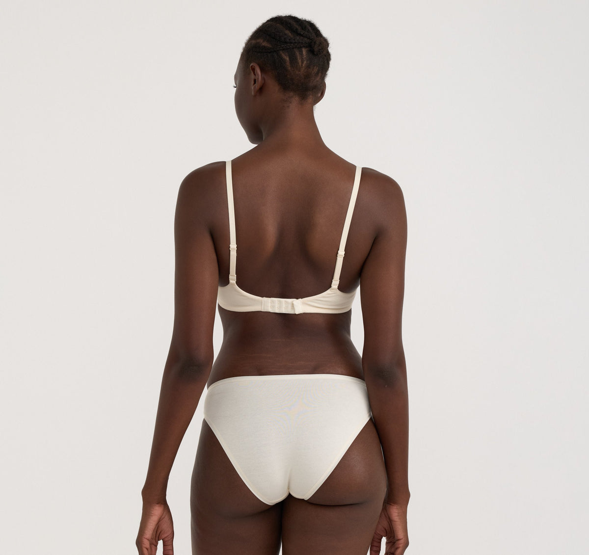 Core Wireless Plunge Bra