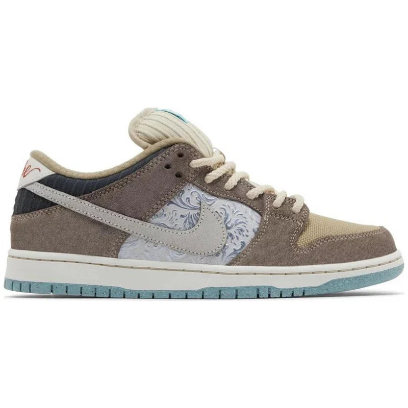 Nike Dunk Low SB 'Big Money Savings' - Shoe size: UK 6 Sneakers | Shop From The Mirage