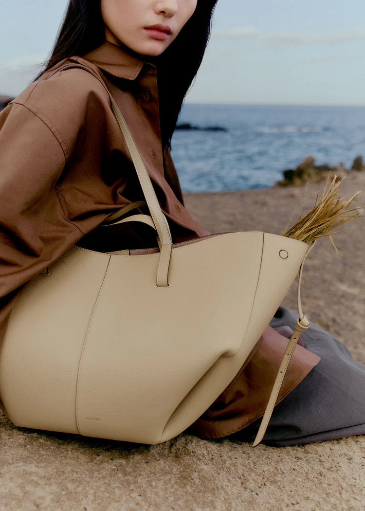 Cyme Edition Textured Sand