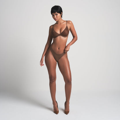 Weightless Scoop Bra — Part 2