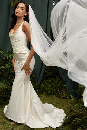Leone white ultra long soft tulle veil
