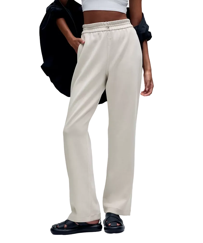 Lululemon Softstreme High-Rise Pant Short Bone