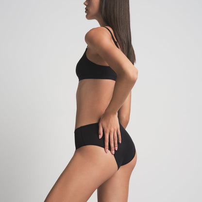 Fits Everybody Brief