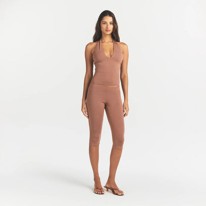 Smooth Layers High-waisted Capri
