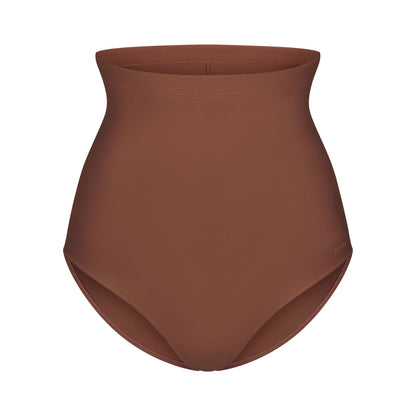 Skims Body Core Sculpt Butt Lifting Brief
