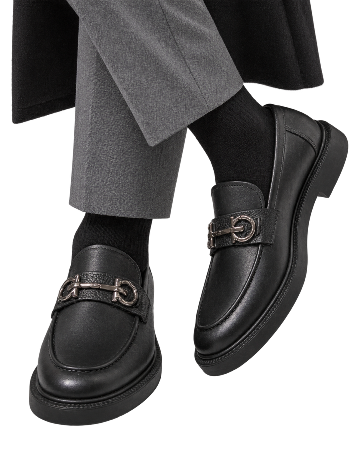 Ferragamo Gancini ornament moccasins / loafers