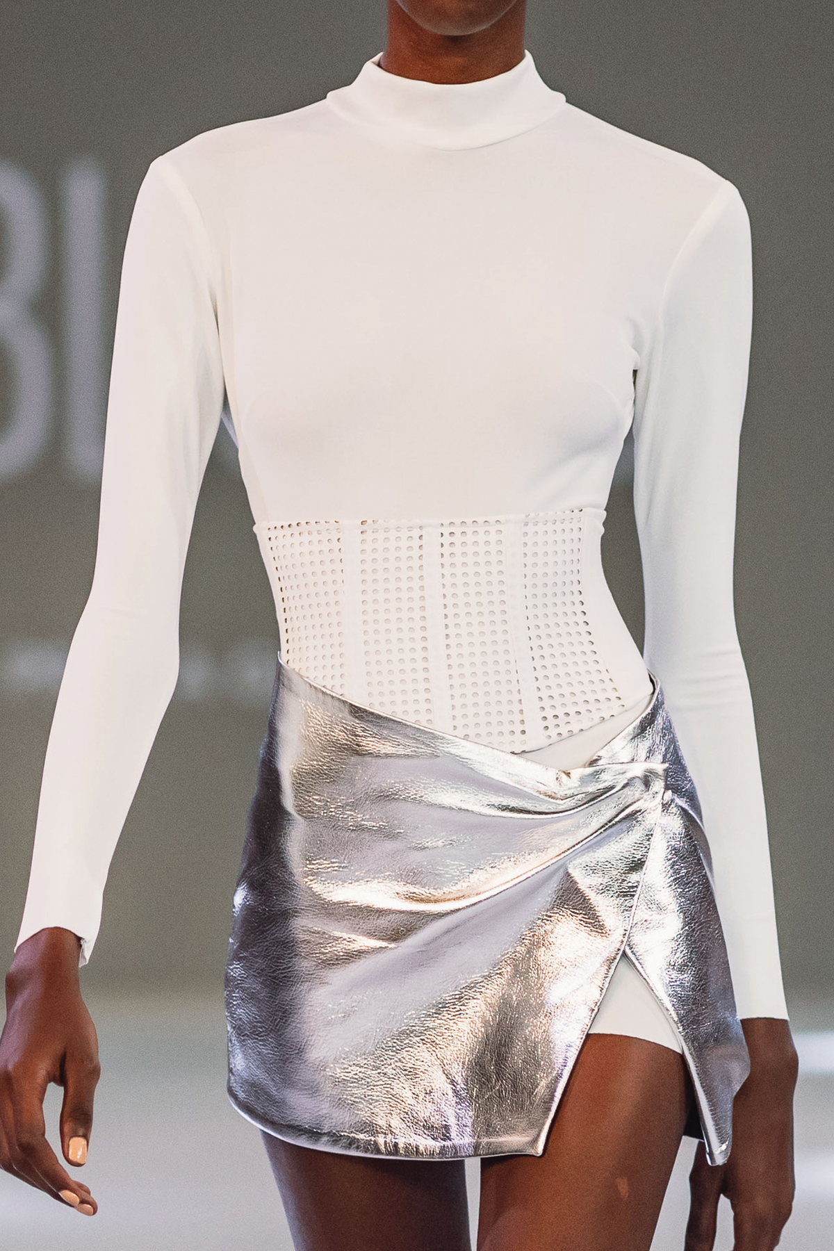 MESH OUTLINE CORSET BELT