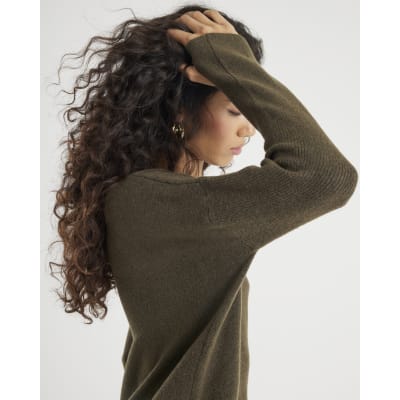 Green Knitted Curved Hem Jumper