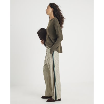 Green Knitted Curved Hem Jumper