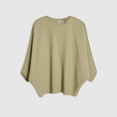Green Long Sleeve Batwing Top