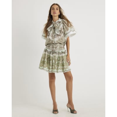 Green Short Sleeve Pussybow Blouse