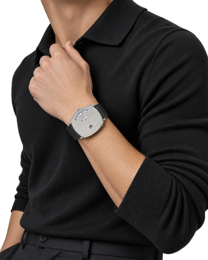 Gucci Grip Quartz Watch